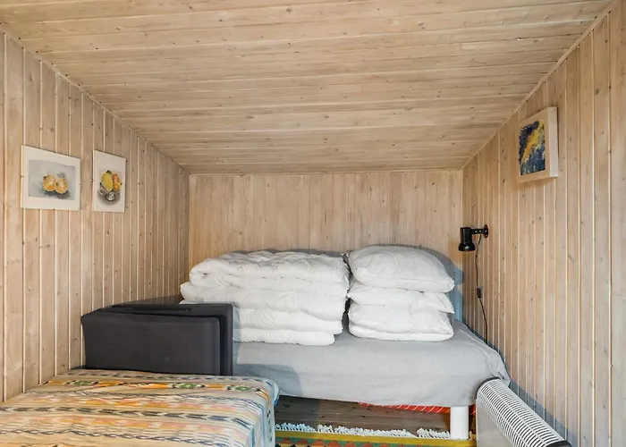 Ferienhaus Awesome In With Wifi Martofte